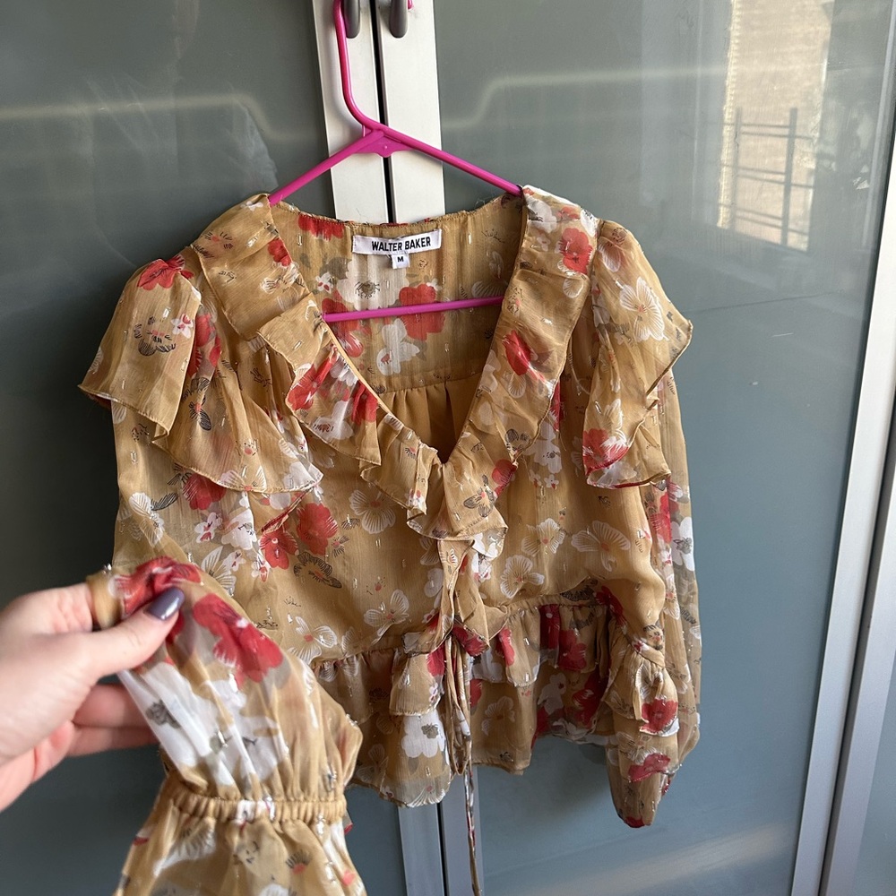 Walter Baker Floral Ruffle Blouse